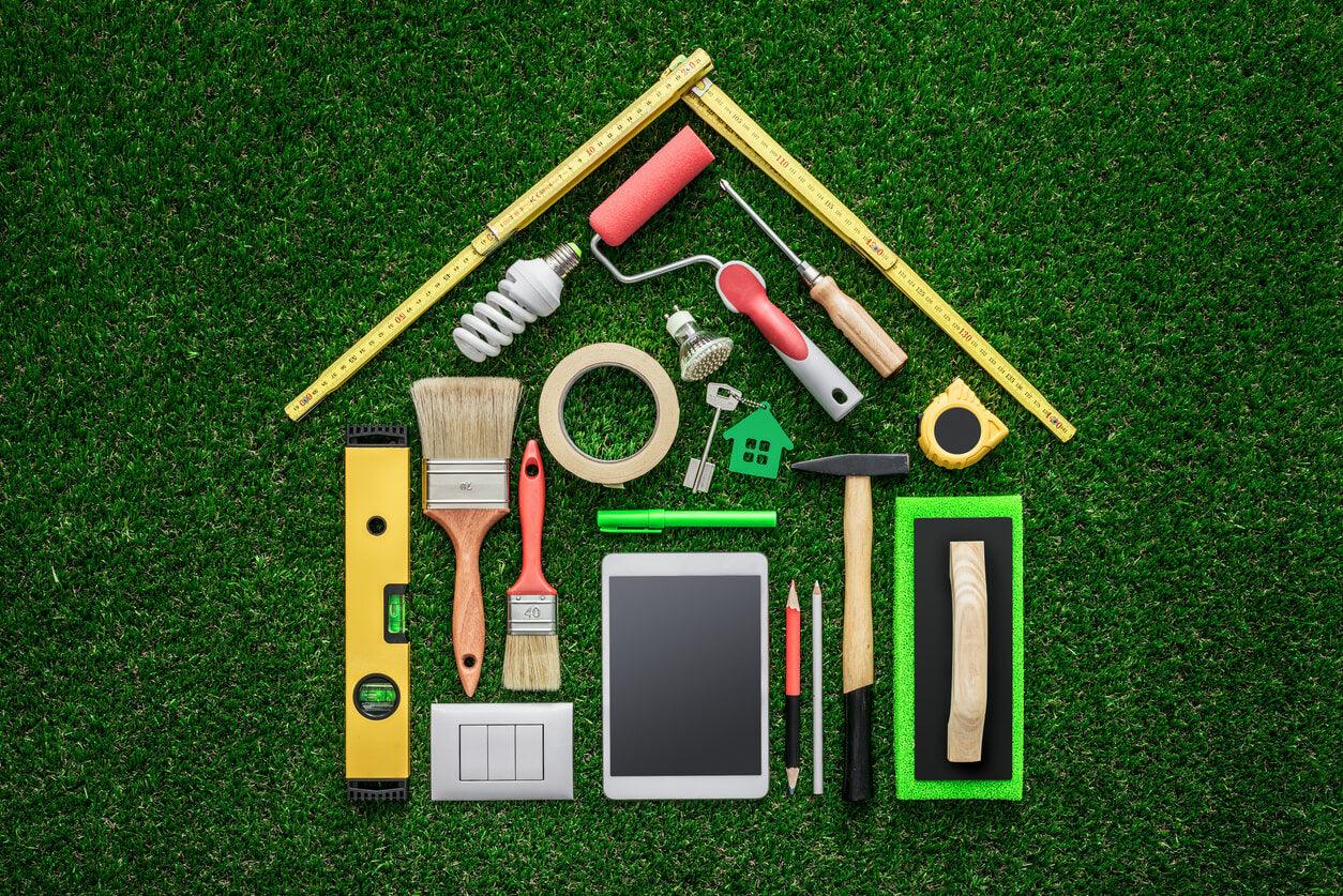 22 Must-Have Tools for Homeowners - Shadow Foam