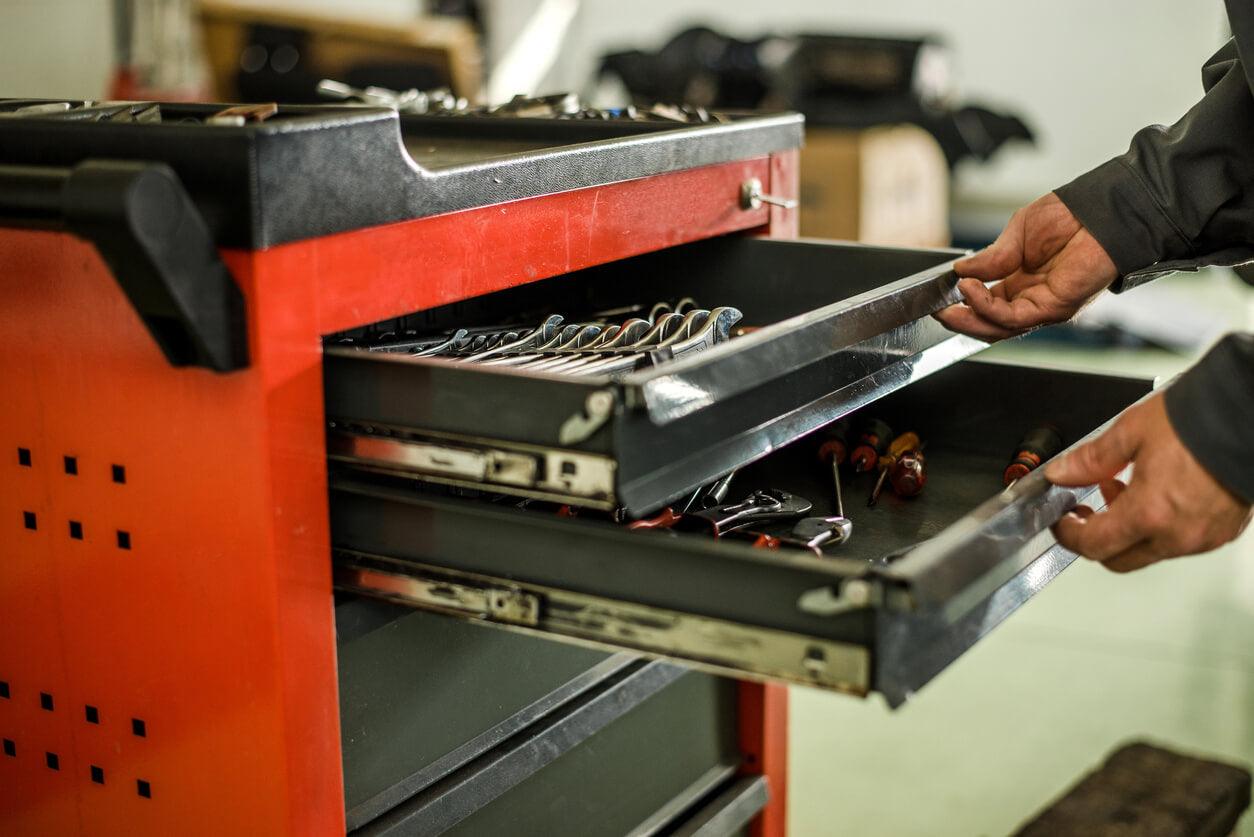 7 Toolbox Organisation Ideas - Shadow Foam