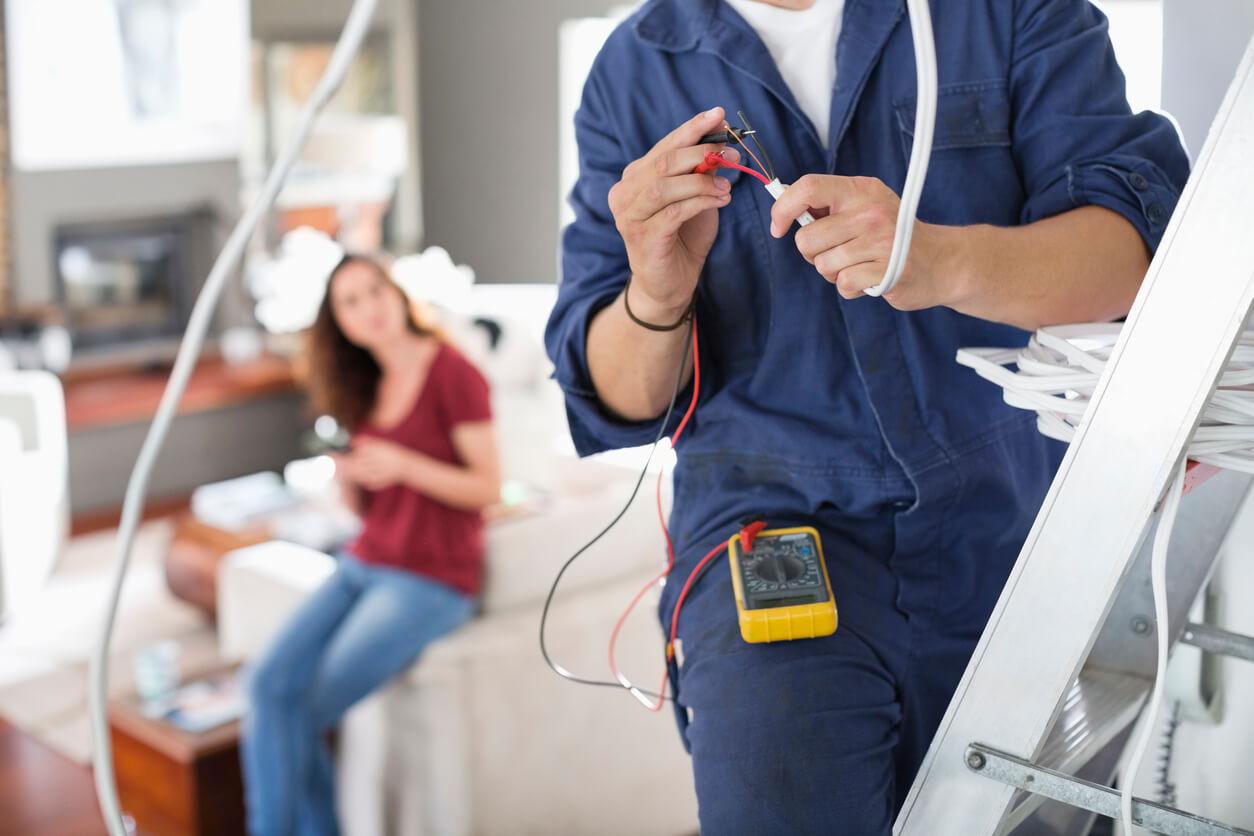 9 Best Tools Every Electrician Should Have - Shadow Foam