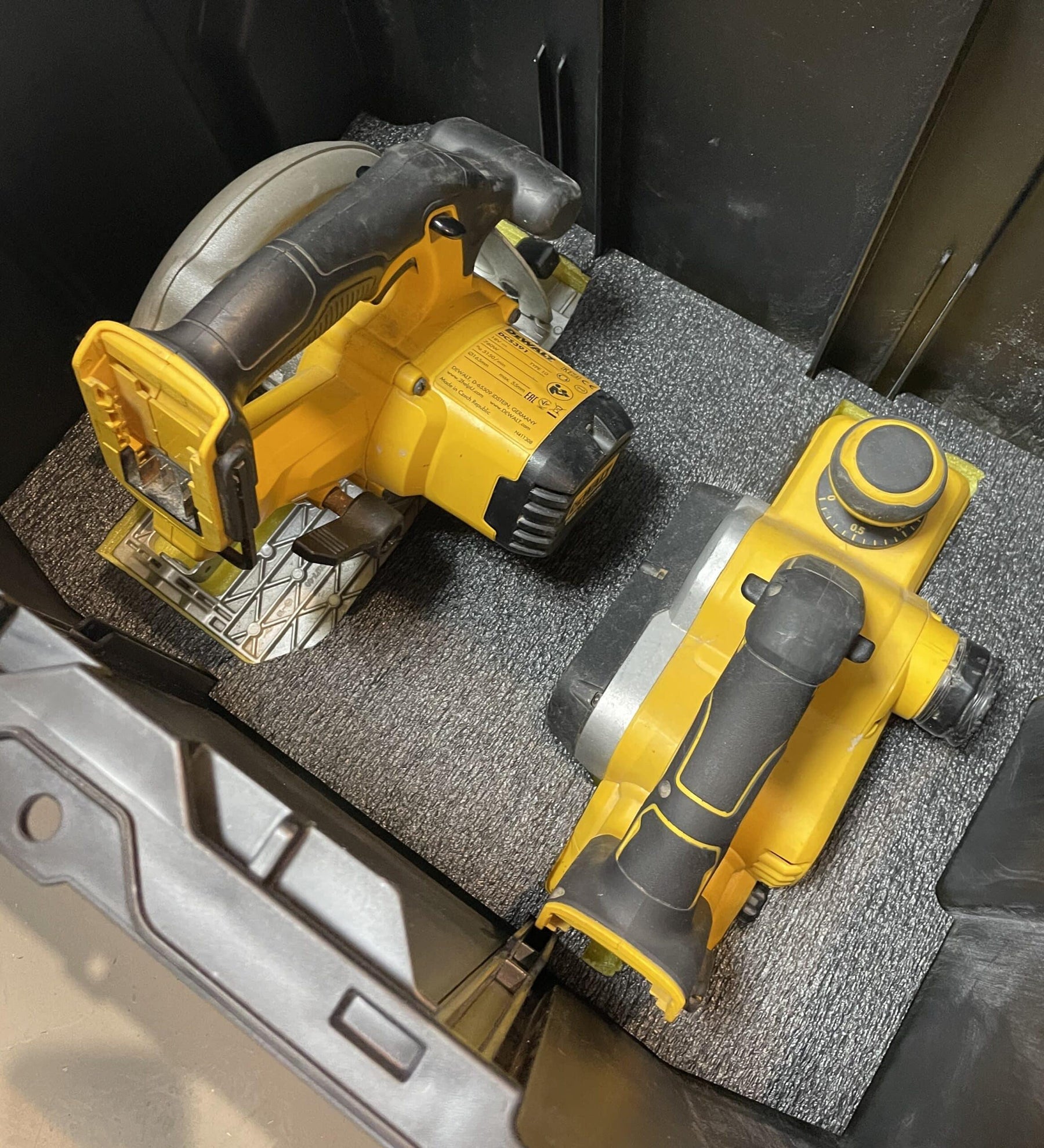 Storing large or complex items in foam - Shadow Foam