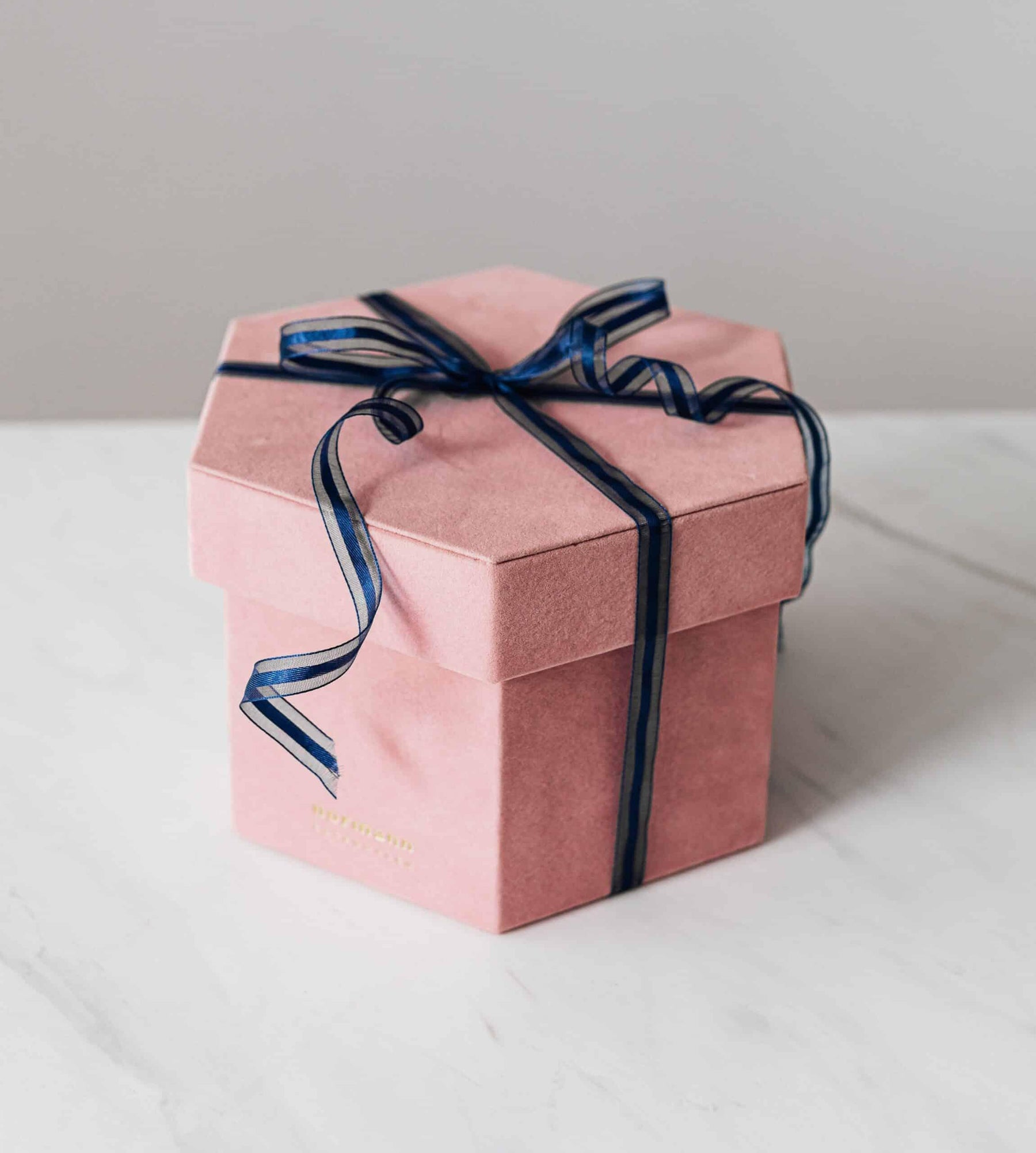 Unusual gifts for her? We've got you covered! - Shadow Foam